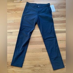 Lululemon Commission Pant Slim. Warpstreme Fabric. 33”x34” obsidian